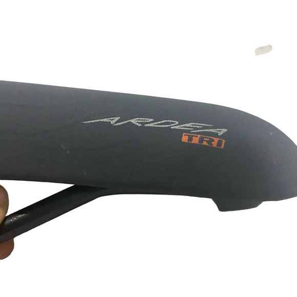 Fi'zi:k Ardea Tri Road Bike Saddle Seat Black/Red - Picture 6 of 7